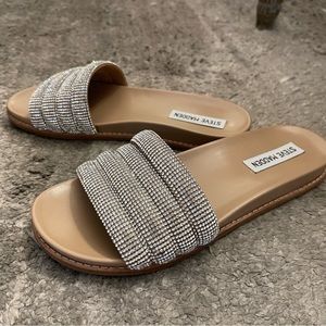 Steve Madden Rhinestone Slide Sandals. Size 7 1/2.
Worn once.